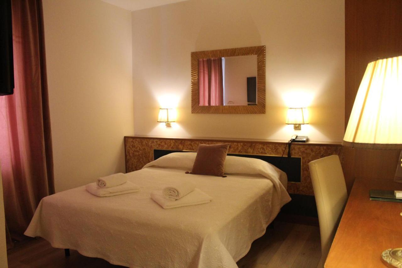 Hotel Villa Pigalle Tezze sul Brenta Exteriér fotografie