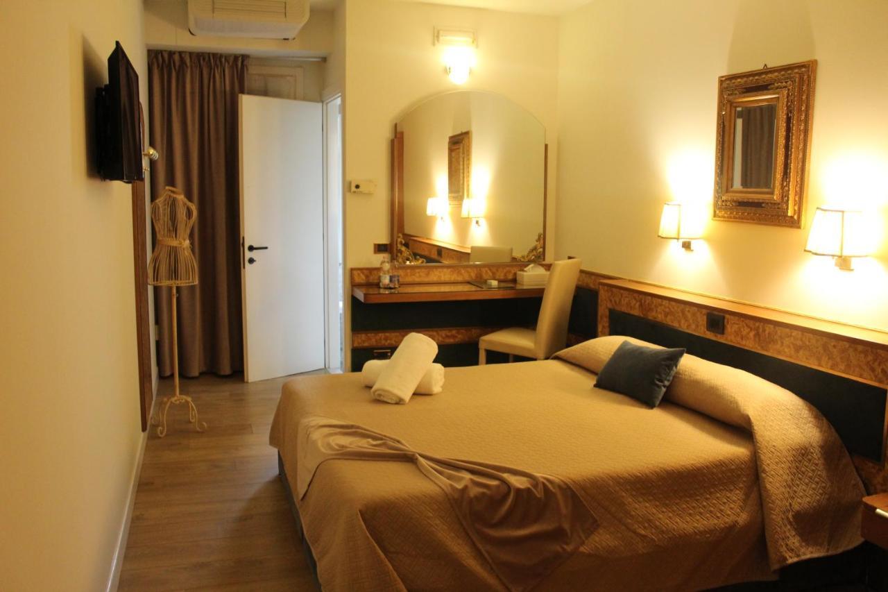 Hotel Villa Pigalle Tezze sul Brenta Exteriér fotografie