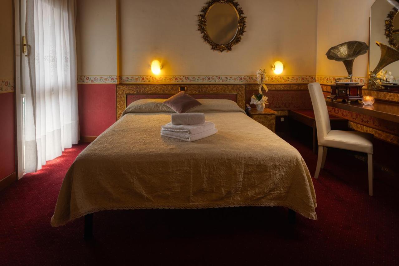Hotel Villa Pigalle Tezze sul Brenta Exteriér fotografie